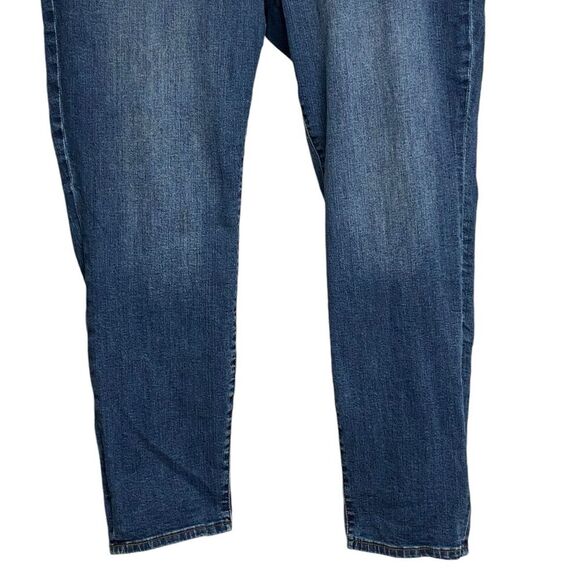 STS Blue Tappered Leg Blue Jeans Women's Size 35/20 Whiskering Light Distress - Picture 6 of 14